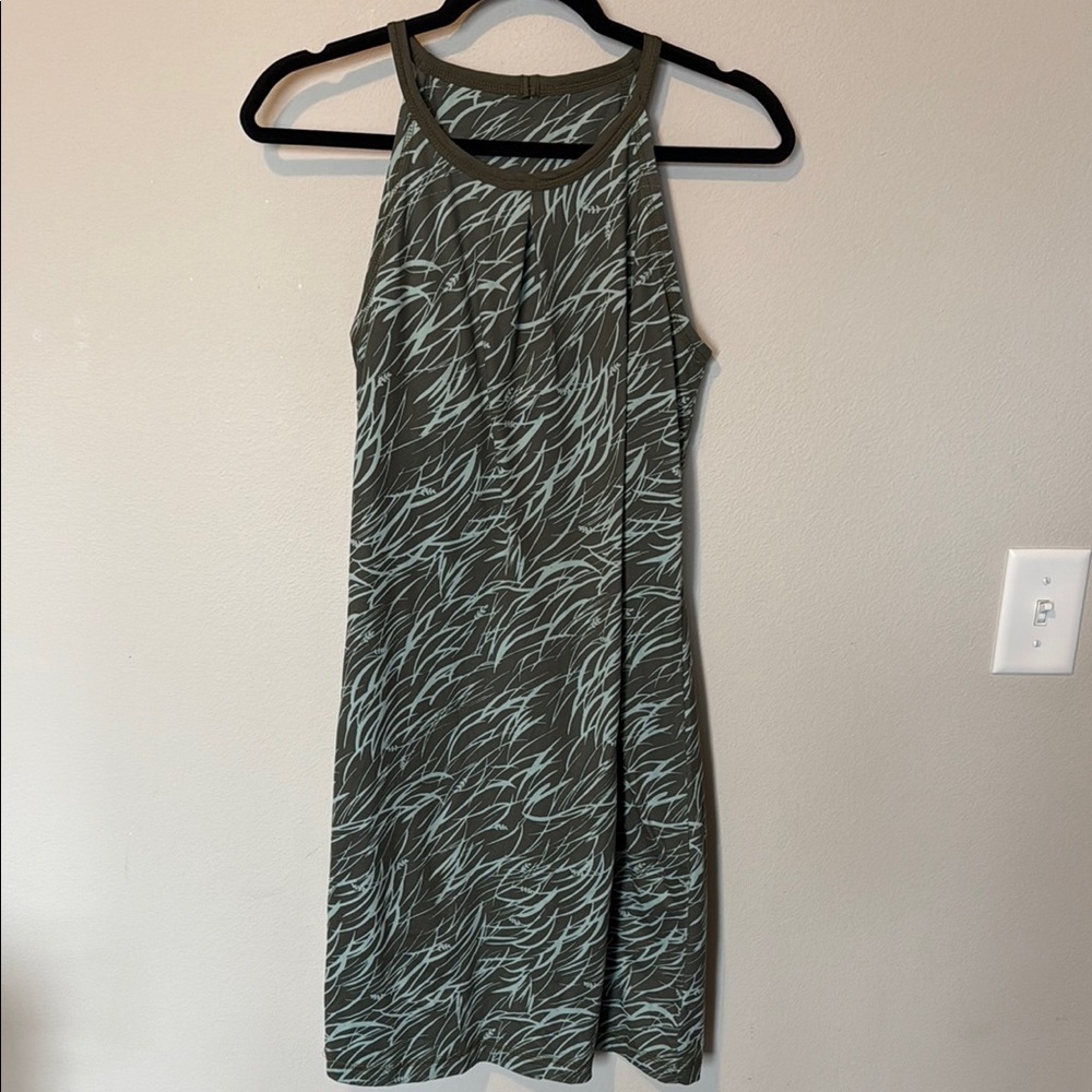 Patagonia Tropical Green Dress Built In Bra Support Womens Small EUC Vacation